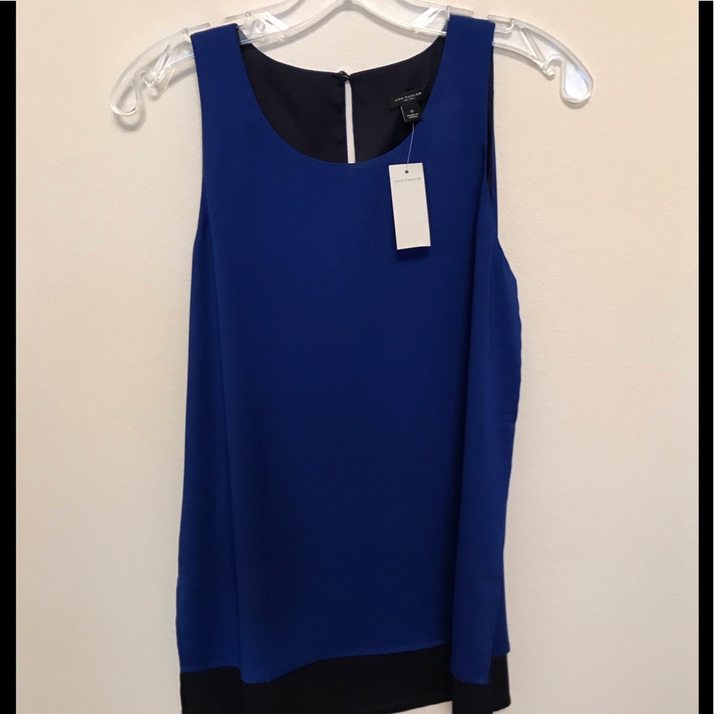 Two-toned Sleeveless Tunic